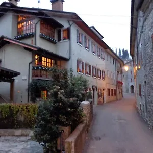 Isabella , Miane Italy